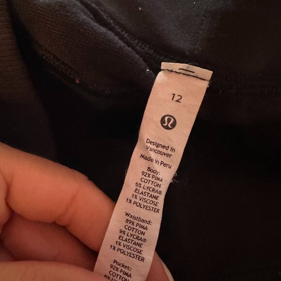 Lululemon LA Sweat Short Black Speckled size 12 - Picture 6 of 6